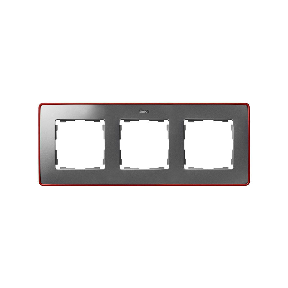 Рамка на 3 поста цвета холодный алюминий с металлическим основанием матового красного цвета S82 Detail