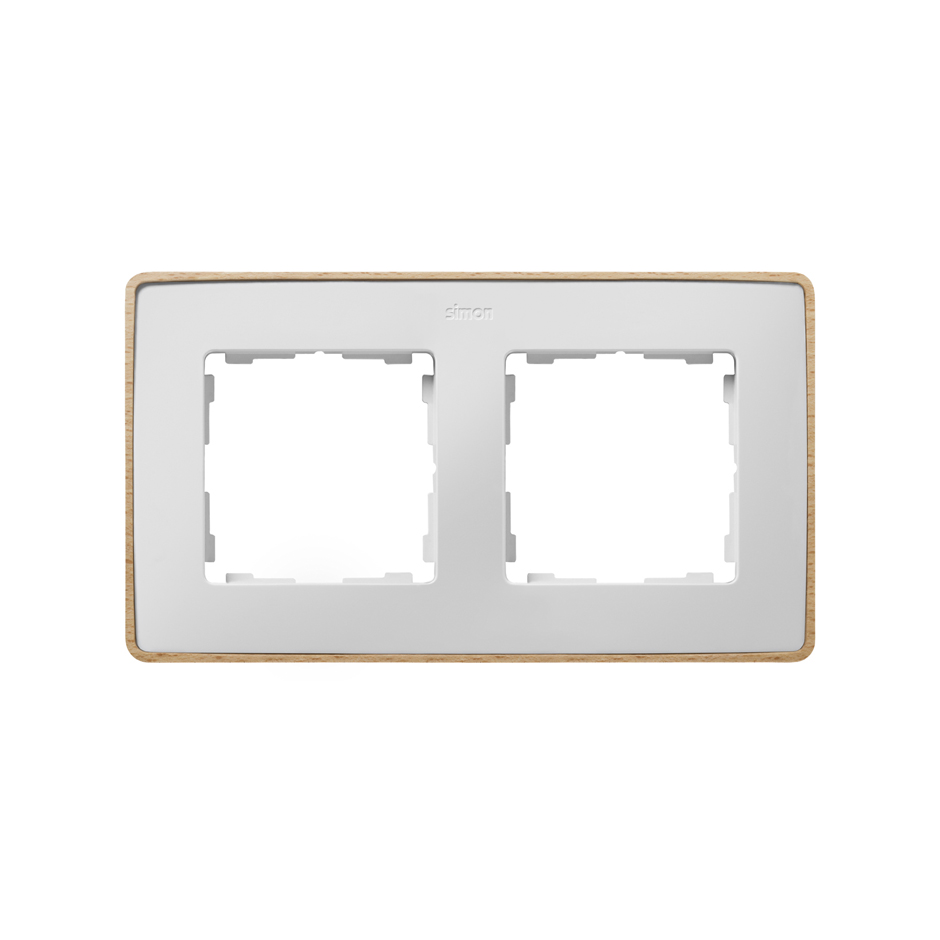Рамка на 2 поста белого цвета с деревянным основанием натурального цвета бук S82 Detail