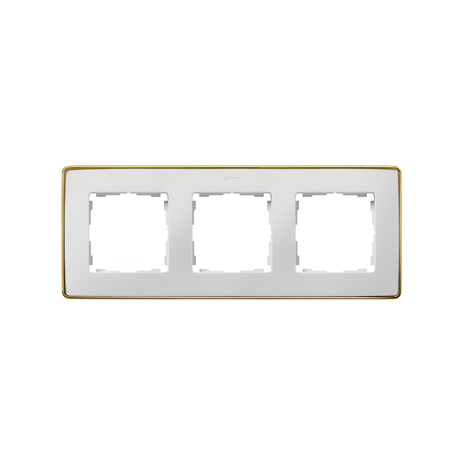 Рамка на 3 поста белого цвета с металлическим основанием цвета золото S82 Detail