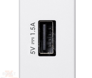 Зарядное устройство USB узкое 5В 1.5A 230В~ белого цвета K45 Connect