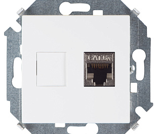 Simon 15 Белая Розетка компьютерная RJ45 кат.6A (АМР, FTP)